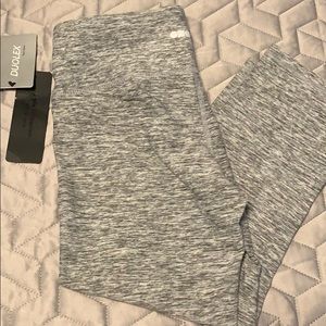 NWT S grey high waisted Ododos cropped legging